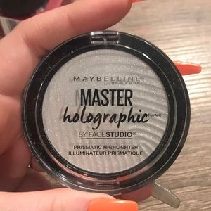 Maybelline master holographic highlighter